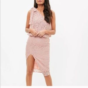 NWT Misguided lace one shoulder bow sleeve dress